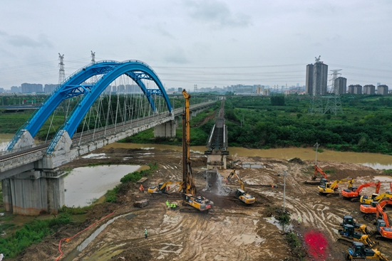 引江济淮工程最后一处铁路改建工程正式开工